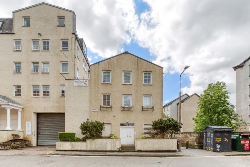 Central Bright 3 Bed Flat With Pool & Parking Edinburgh Exterior photo